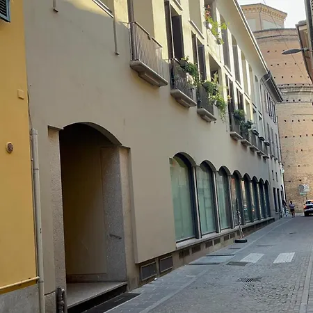 Duomo - Apartamento Voghera